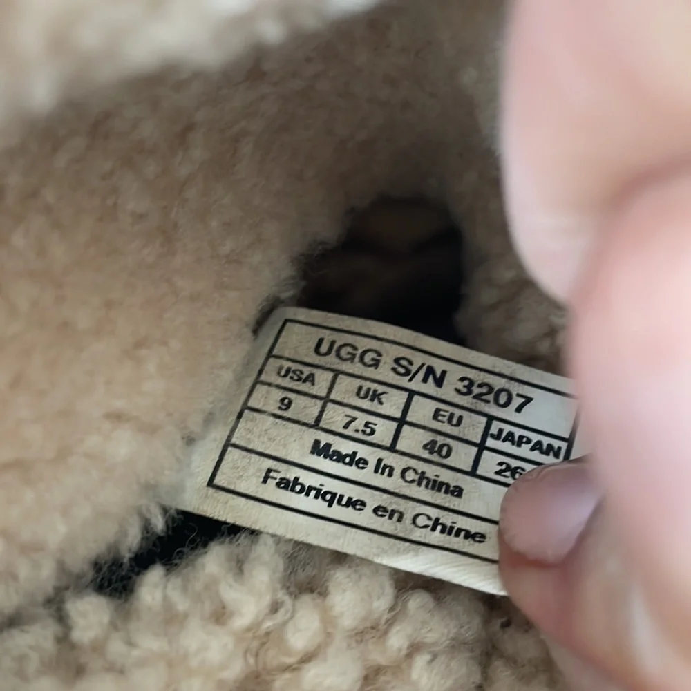 UGG shearling clog